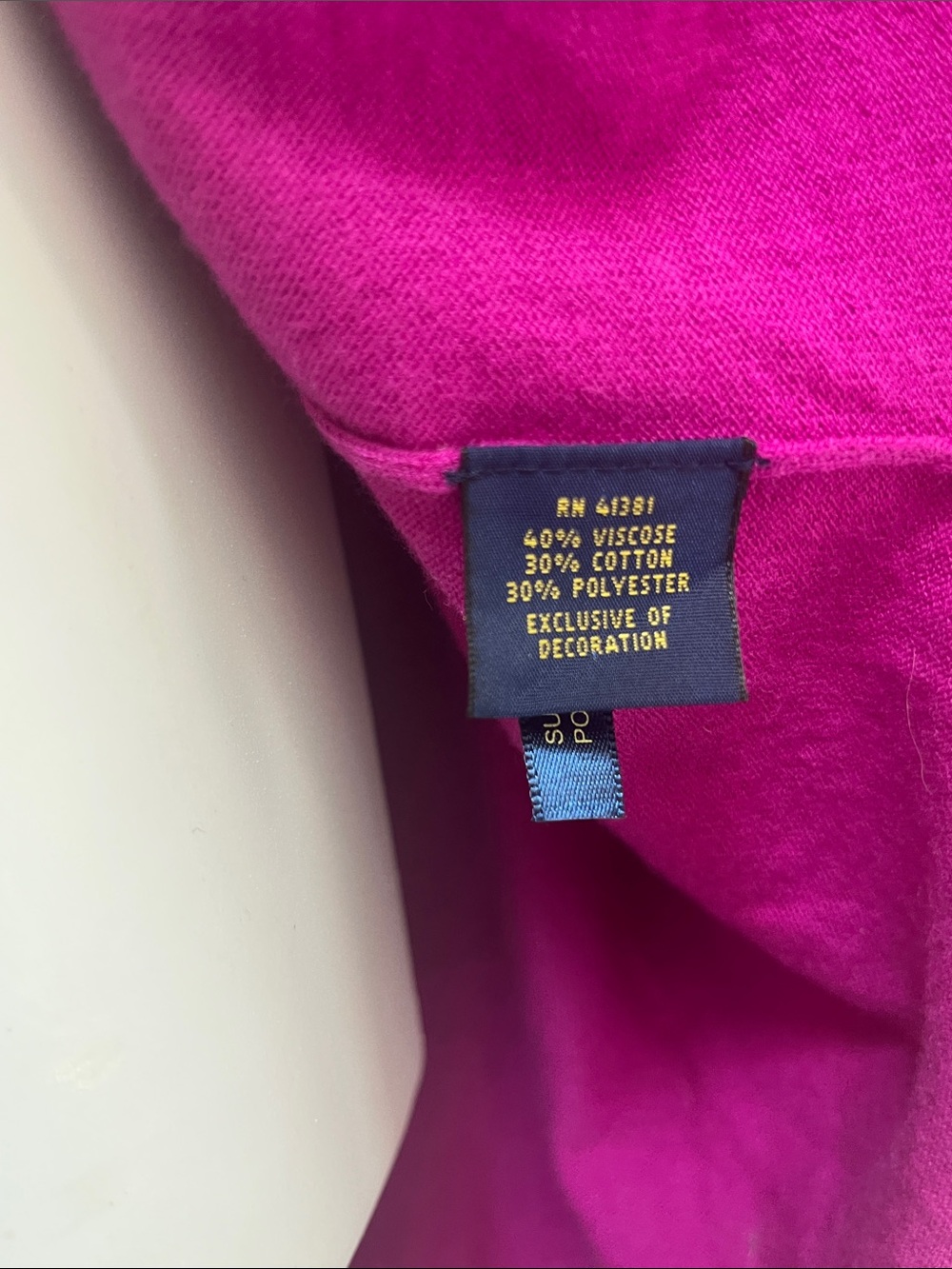 Polo Ralph Lauren XL V-Neck Sweater in Berry soft luxury New with tags - Picture 10 of 12